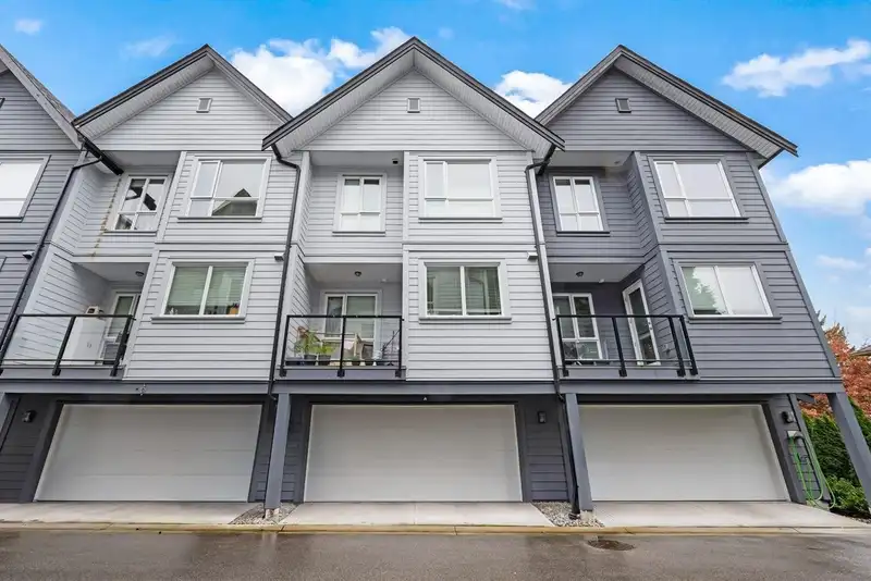 2 12088 76 AVENUE - photo 2 of 13