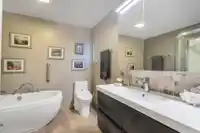 1801 LILAC DRIVE - thumbnail 20