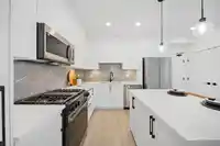 406 3465 146A STREET - thumbnail 3