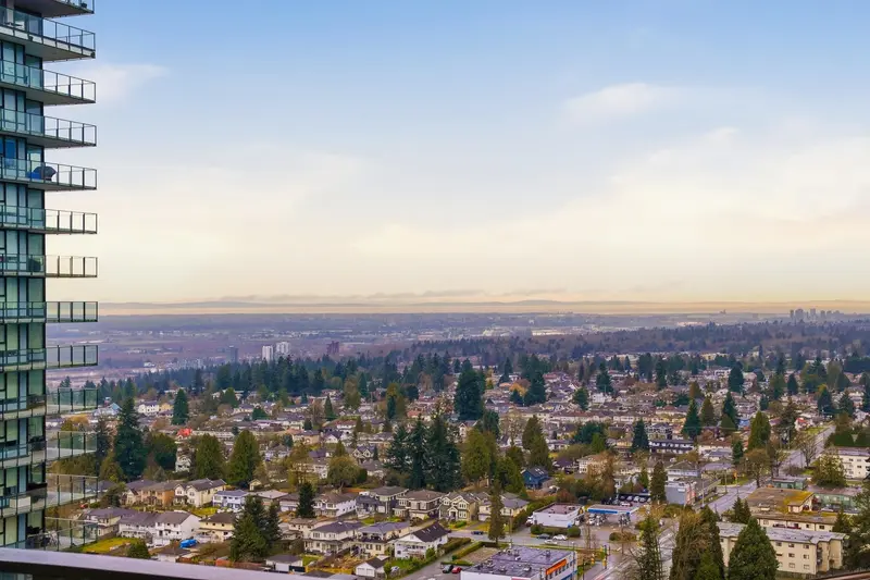 2803 6700 DUNBLANE AVENUE - photo 3 of 25