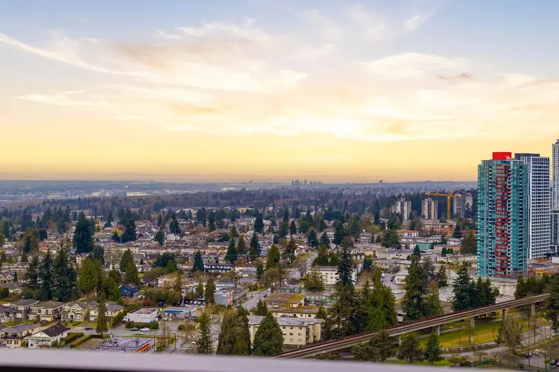 2803 6700 DUNBLANE AVENUE - photo 4 of 25