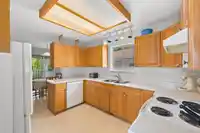 907 MAPLE STREET - thumbnail 18