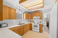 907 MAPLE STREET - thumbnail 19