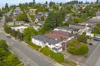 907 MAPLE STREET - thumbnail 3