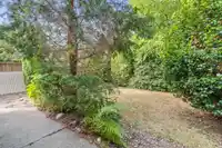 907 MAPLE STREET - thumbnail 36