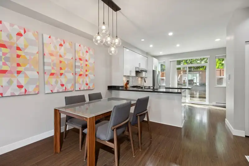 12 2929 156 STREET - photo 1 of 33