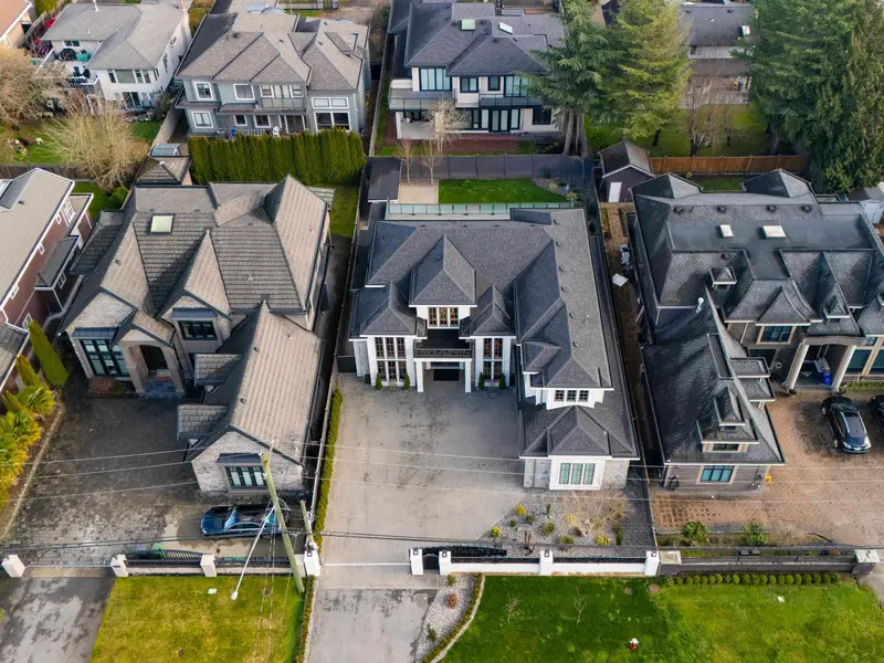 10140 LEONARD ROAD - photo 2 of 21