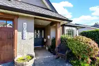 1065 KING GEORGE BOULEVARD - thumbnail 4
