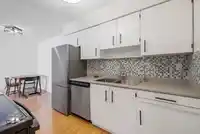 306 1442 BLACKWOOD STREET - thumbnail 16
