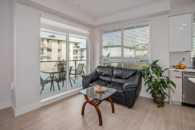 413 11655 FRASER STREET - photo 4 of 25