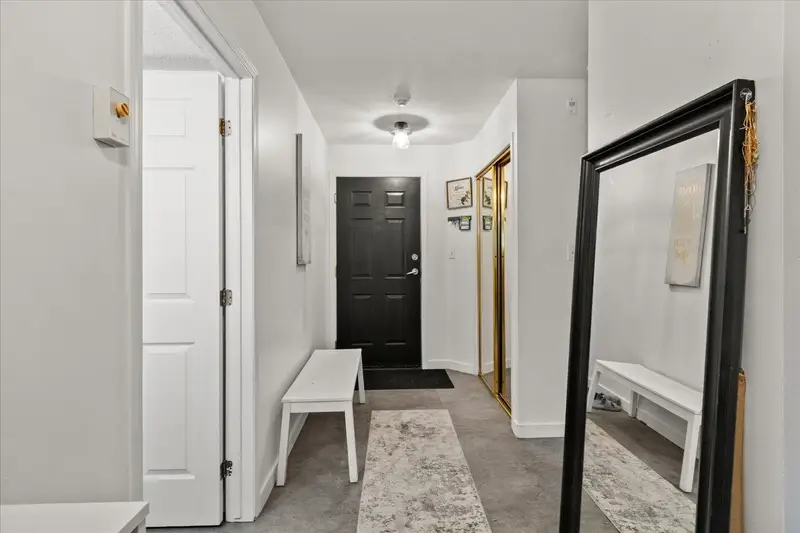 111 7694 EVANS ROAD - photo 3 of 25