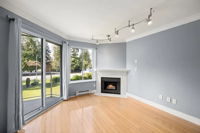 204 1171 PIPELINE ROAD - photo 4 of 25