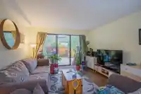 114 1442 BLACKWOOD STREET - thumbnail 4