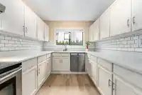 111 1520 VIDAL STREET - thumbnail 4