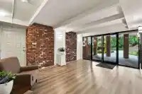 102 1322 MARTIN STREET - thumbnail 5