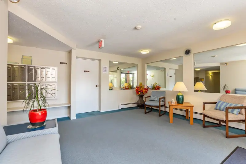 204 32885 GEORGE FERGUSON WAY - photo 4 of 25