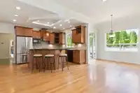 2121 140 STREET - thumbnail 6