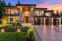 13590 20 AVENUE - thumbnail 1