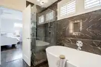 3528 164A STREET - thumbnail 23