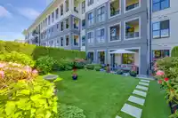 106 3323 151ST STREET - thumbnail 2