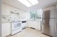106 1765 MARTIN DRIVE - thumbnail 8
