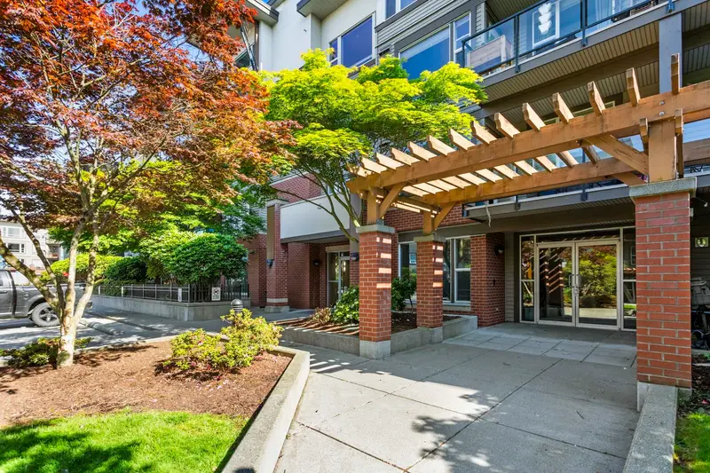 203 33539 HOLLAND AVENUE - photo 3 of 25