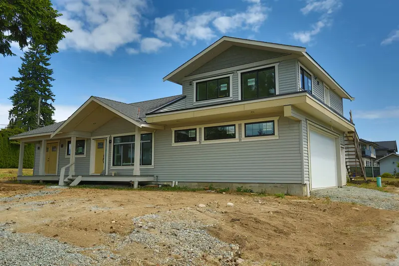 201 FINNIGAN STREET - photo 4 of 5