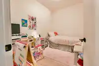 126 2635 KING GEORGE BOULEVARD - thumbnail 17