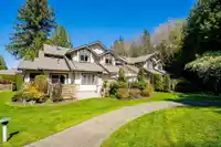 30 3387 KING GEORGE BOULEVARD - thumbnail 1