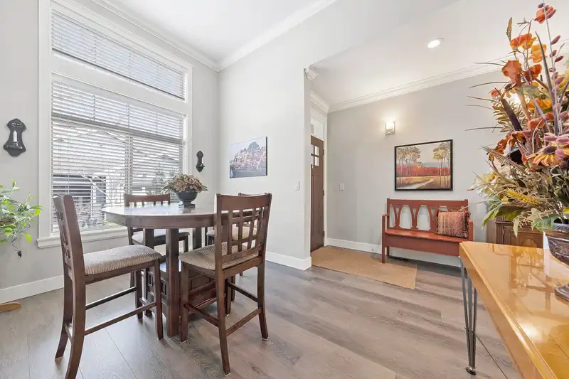 56 350 174 STREET - photo 4 of 40
