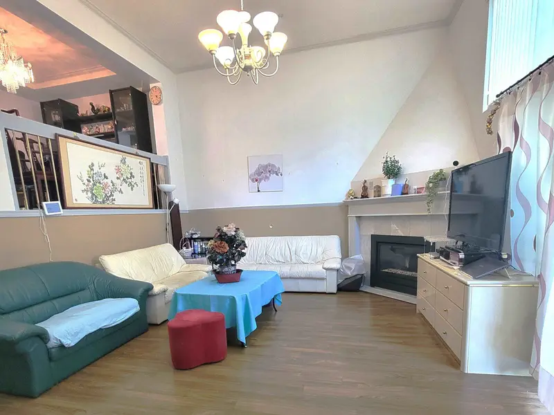 5 8591 BLUNDELL ROAD - photo 2 of 6