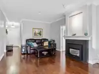201 1725 MARTIN DRIVE - thumbnail 5
