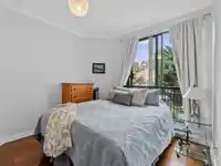 201 1725 MARTIN DRIVE - thumbnail 10