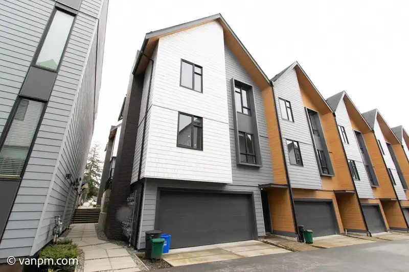61 16685 25 AVENUE - photo 1 of 19