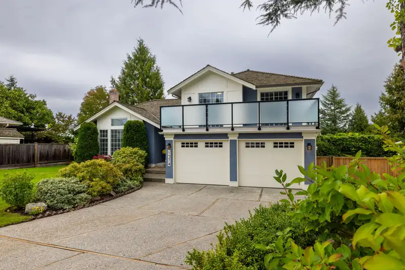 1374 161 STREET - photo 1 of 40