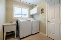 1374 161 STREET - thumbnail 20