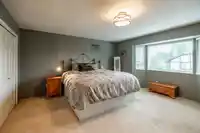 1374 161 STREET - thumbnail 27