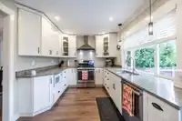 1374 161 STREET - thumbnail 10