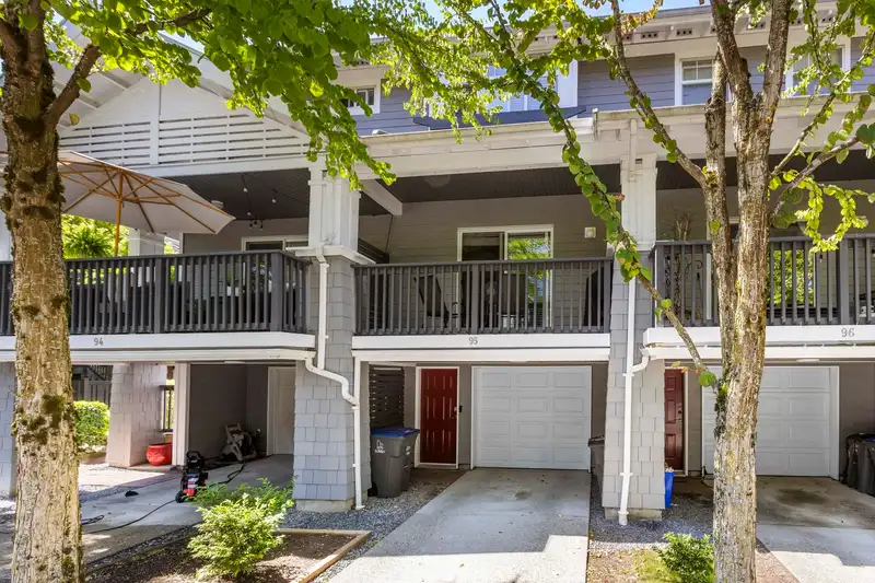 95 15236 36 AVENUE - photo 1 of 34
