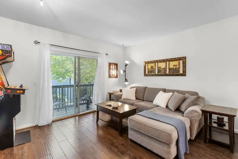 95 15236 36 AVENUE - photo 3 of 34