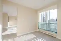408 1765 MARTIN DRIVE - thumbnail 18