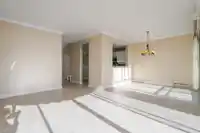 408 1765 MARTIN DRIVE - thumbnail 8
