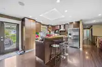13755 BLACKBURN AVENUE - thumbnail 7