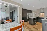 303 1221 JOHNSTON ROAD - thumbnail 17