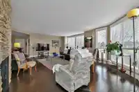 303 1221 JOHNSTON ROAD - thumbnail 9