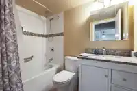 211 1341 GEORGE STREET - thumbnail 16