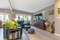 9 1640 162 STREET - thumbnail 4