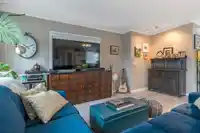 9 1640 162 STREET - thumbnail 7