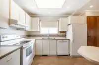 24 15875 20 AVENUE - thumbnail 14