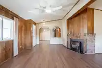 24 15875 20 AVENUE - thumbnail 8